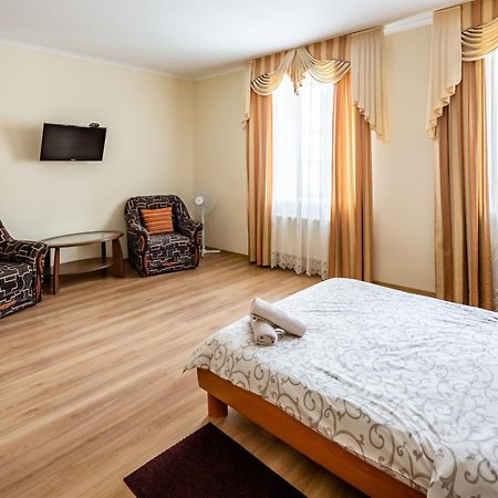 Apartment On Yana Zhizhky Lemberg Zimmer foto